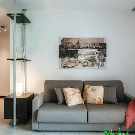 Apartament Joivy Splendid Flat W Terrace Near Como